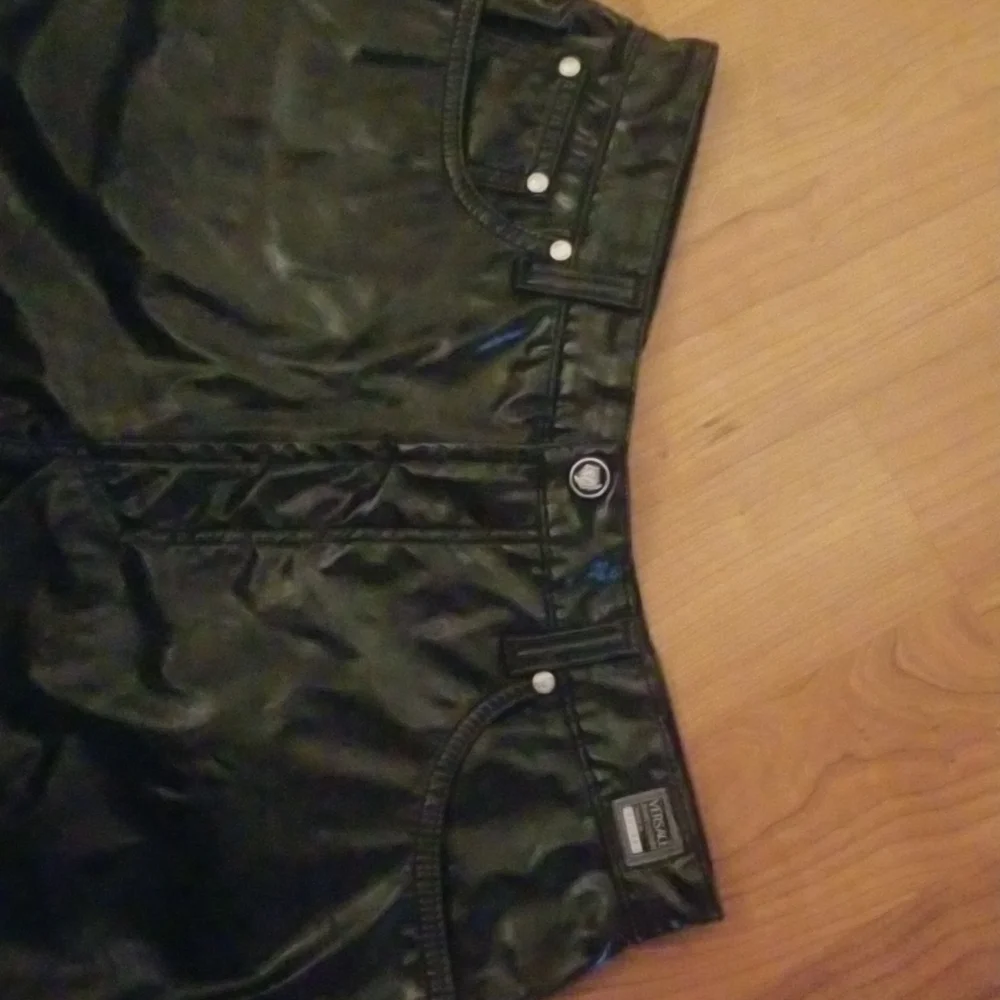 Versace Jeans Conture leather short - Picture 4 of 15